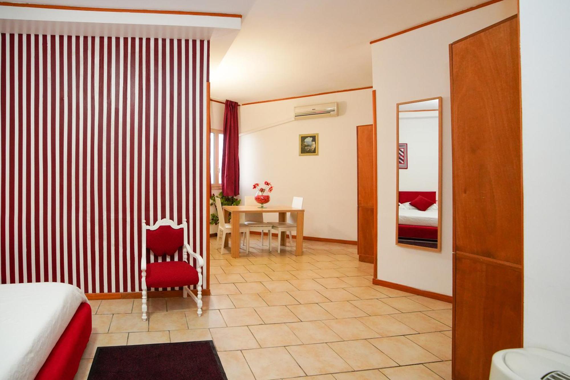 Residence Lupiae Lecce Esterno foto